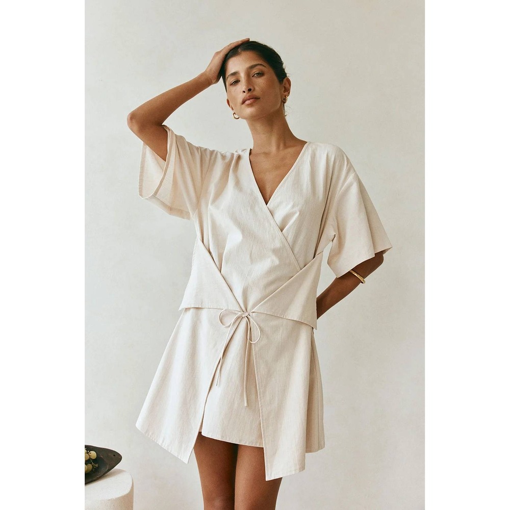 Sabo Skirt Beige Wrap Mini Dress Short Sleeve Tie Waist Neutral Size M USA 6